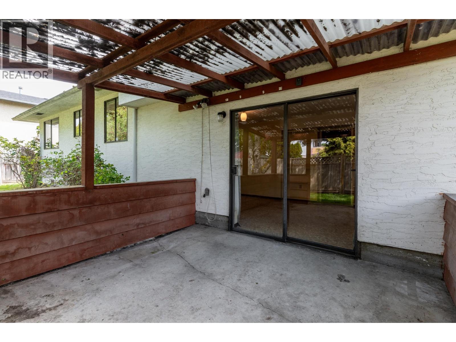 10111 Gower Street, Richmond, British Columbia  V7A 4G2 - Photo 11 - R3071713