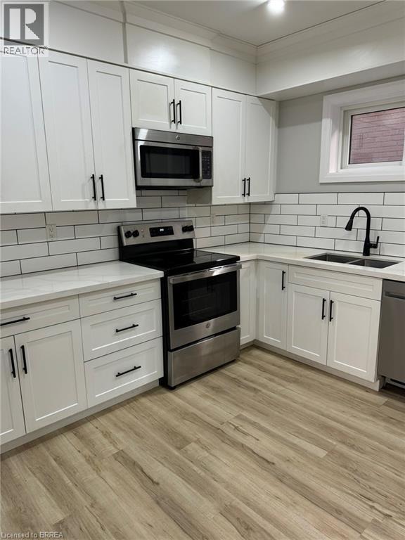 266 Dalhousie Street, Brantford, Ontario  N3S 3V2 - Photo 4 - 40790862