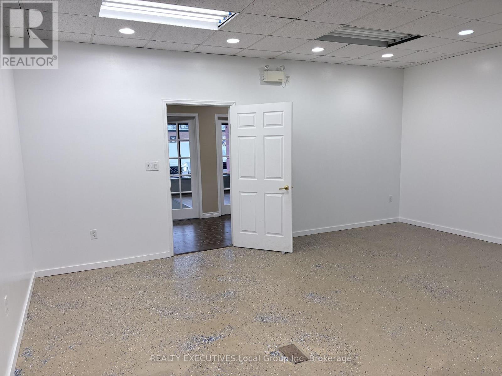 5 - 524 Lakeshore Drive, North Bay, Ontario  P1A 2E4 - Photo 12 - X12591130