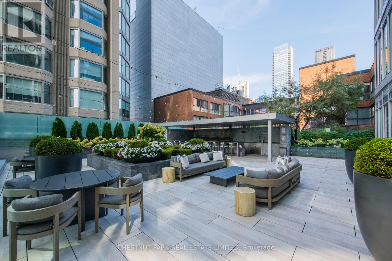 2703 - 200 Cumberland Street, Toronto, Ontario  M5R 0B7 - Photo 35 - C12517100