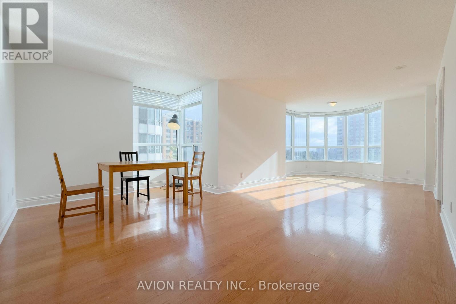 512 - 5 Northtown Way, Toronto, Ontario  M2N 7A1 - Photo 4 - C12596198