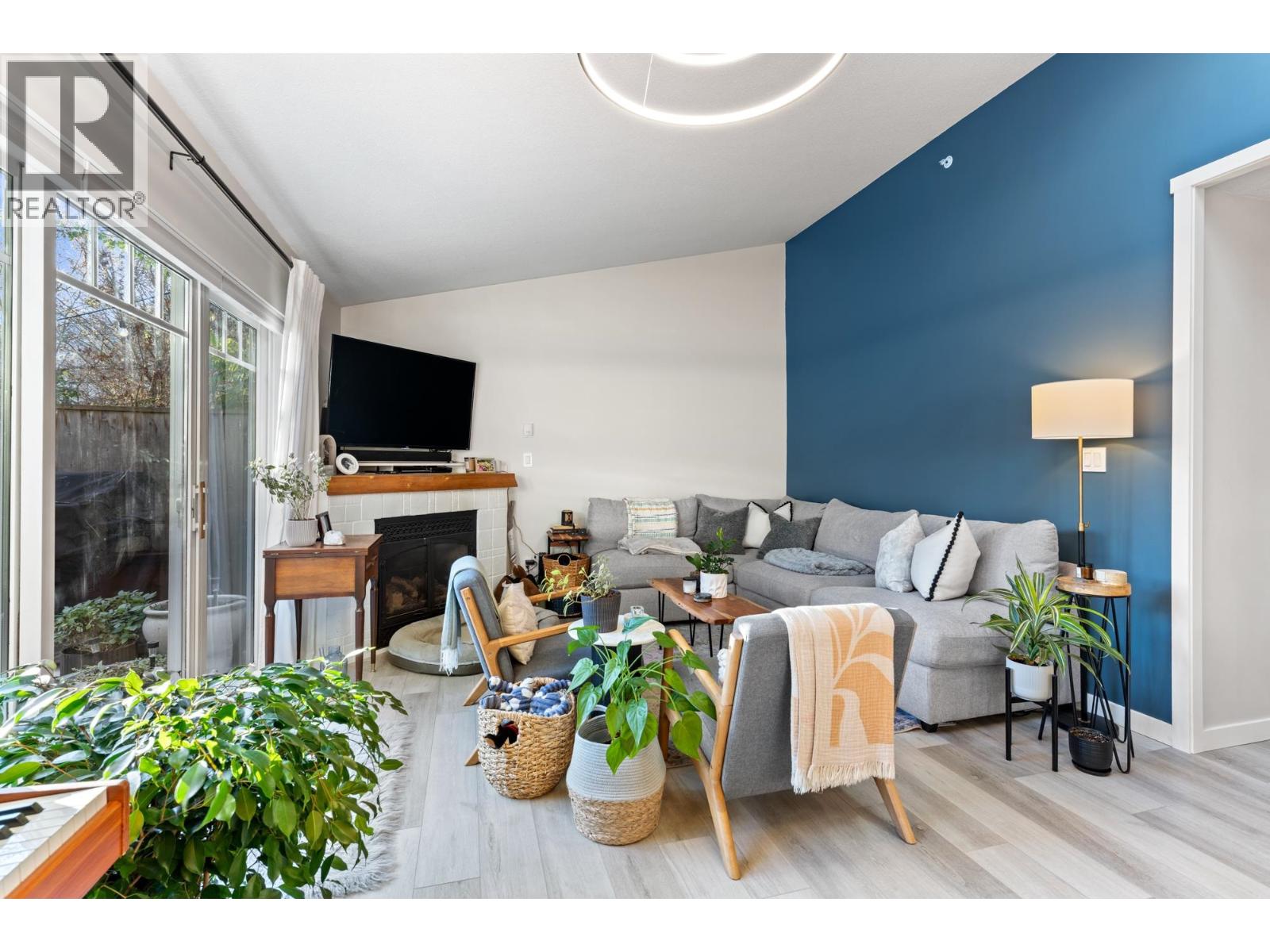 32 1821 Willow Crescent, Squamish, British Columbia  V8B 0L9 - Photo 1 - R3071696