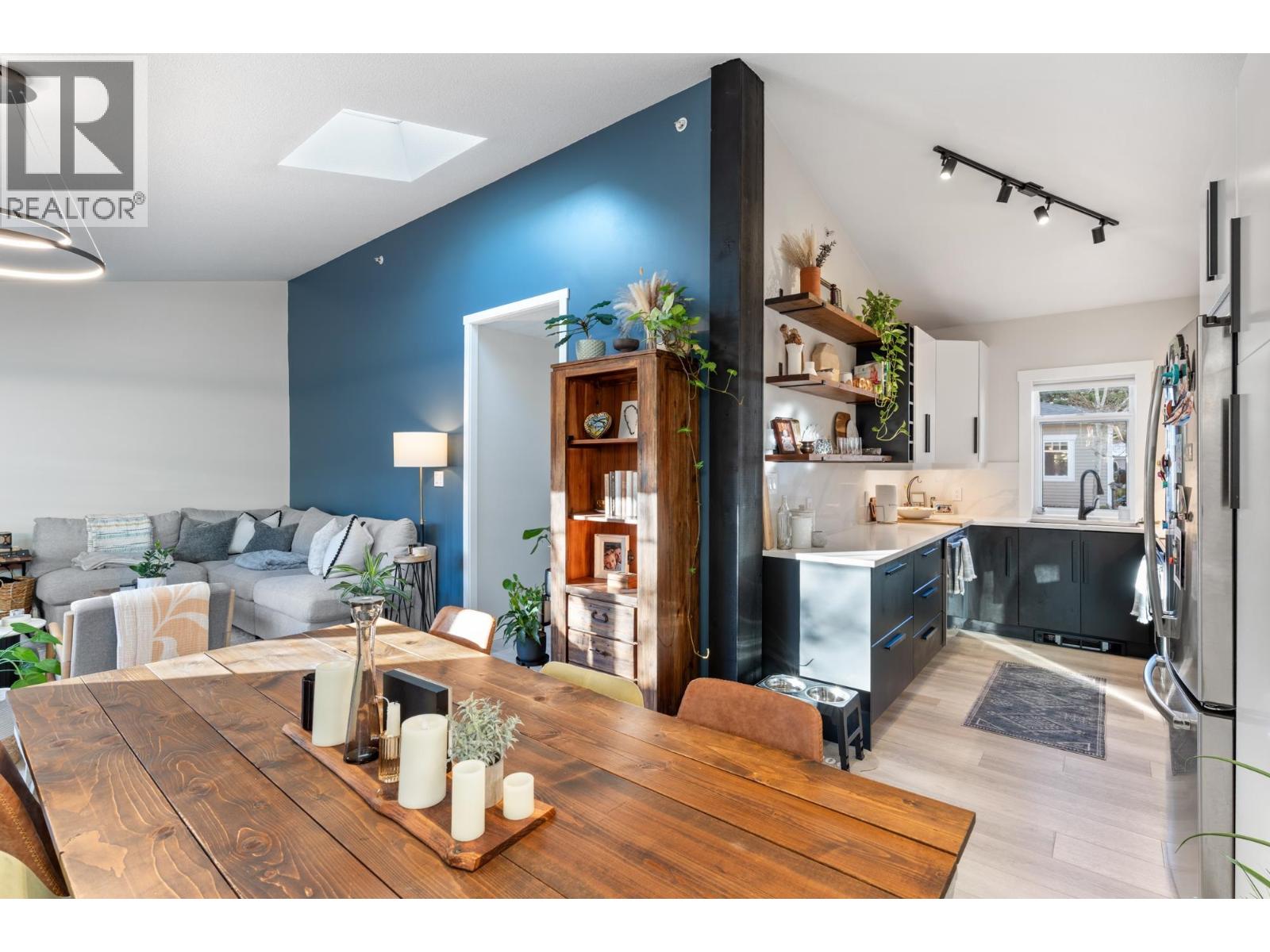 32 1821 Willow Crescent, Squamish, British Columbia  V8B 0L9 - Photo 3 - R3071696