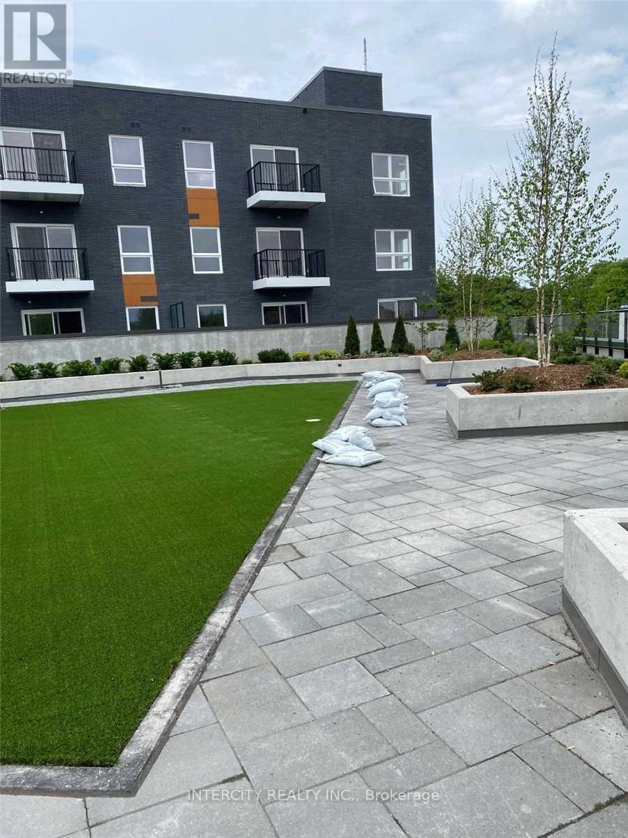 322 - 430 Essa Road, Barrie (Holly), Ontario L4N 9C6 - Photo 15 - S12596206