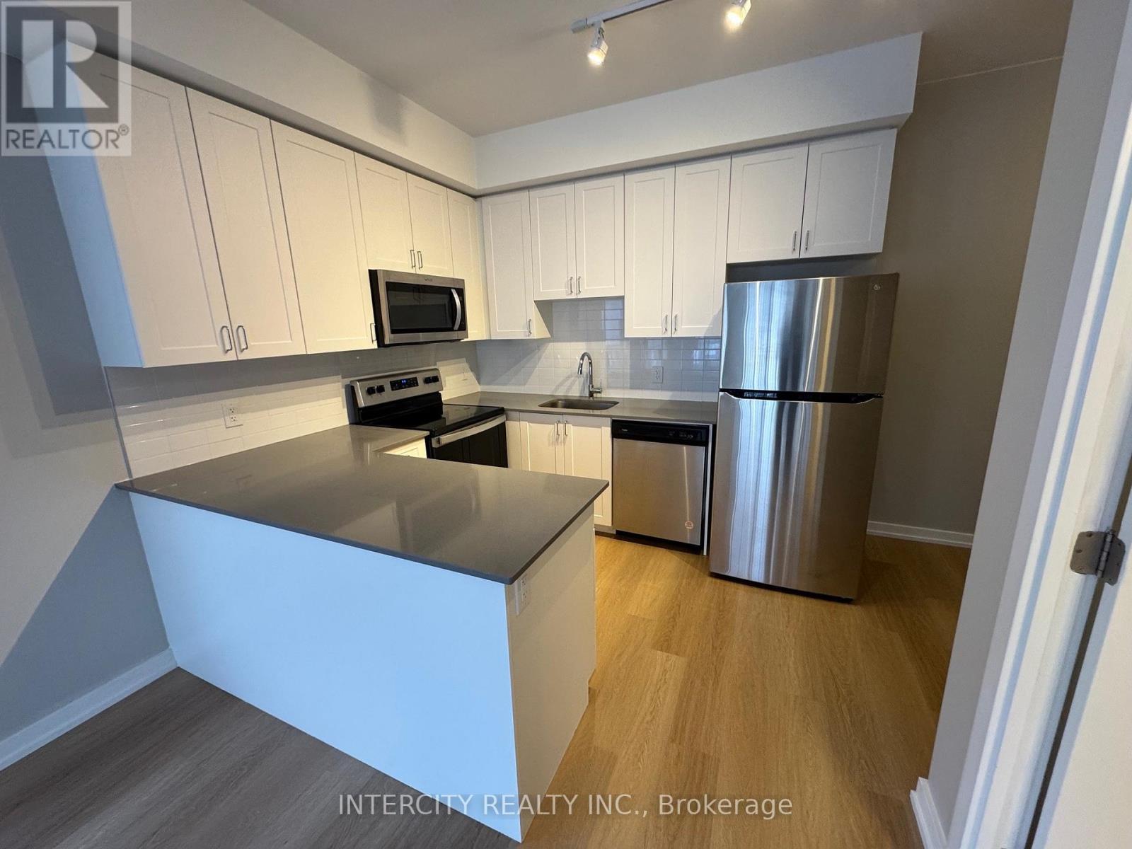 322 - 430 Essa Road, Barrie (Holly), Ontario L4N 9C6 - Photo 4 - S12596206