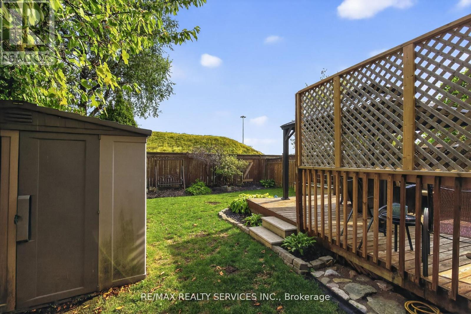 12 Hesketh Court, Caledon, Ontario  L7C 1C6 - Photo 36 - W12596212