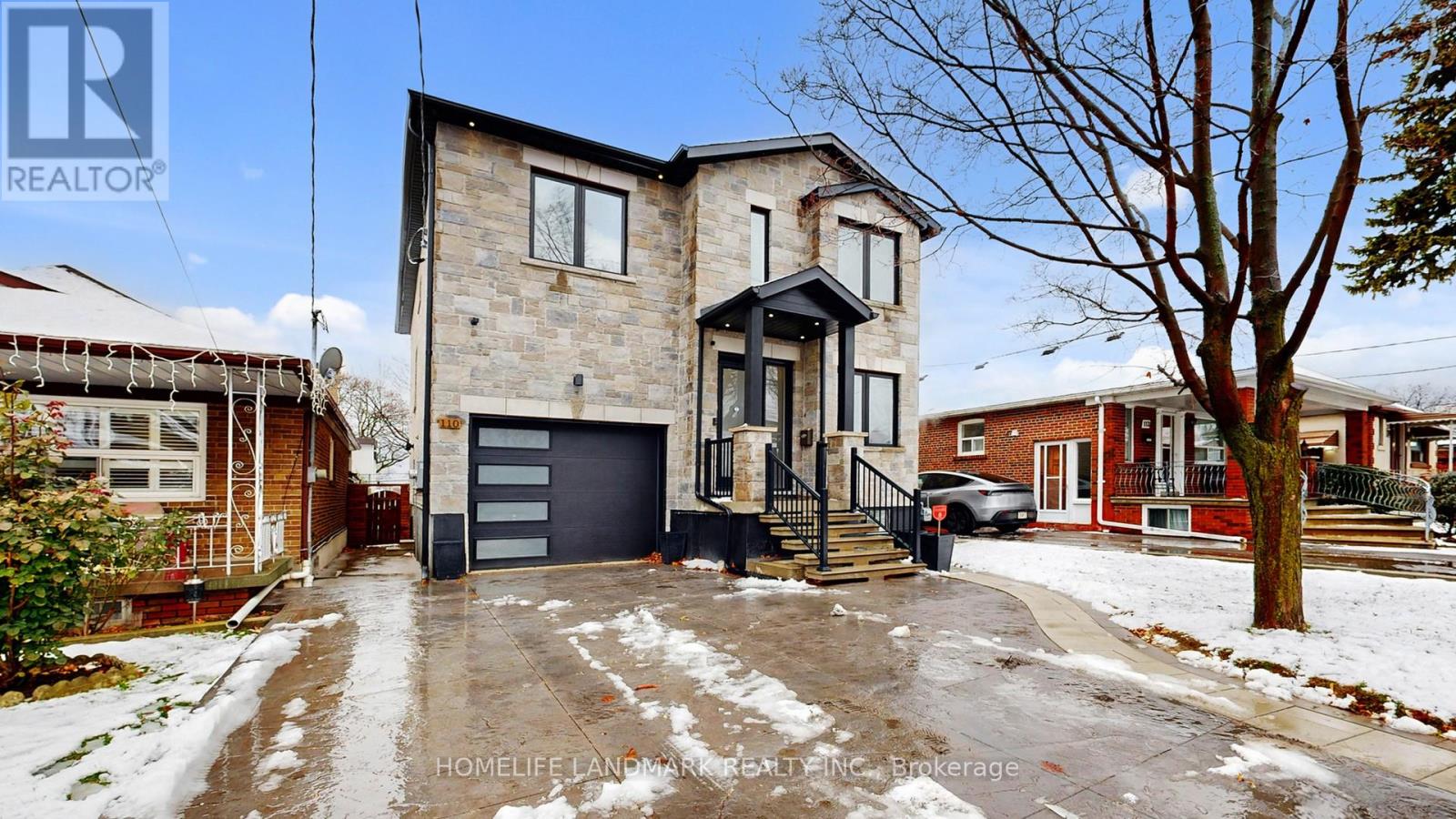 110 Richardson Avenue, Toronto, Ontario  M6M 3S1 - Photo 2 - W12596214