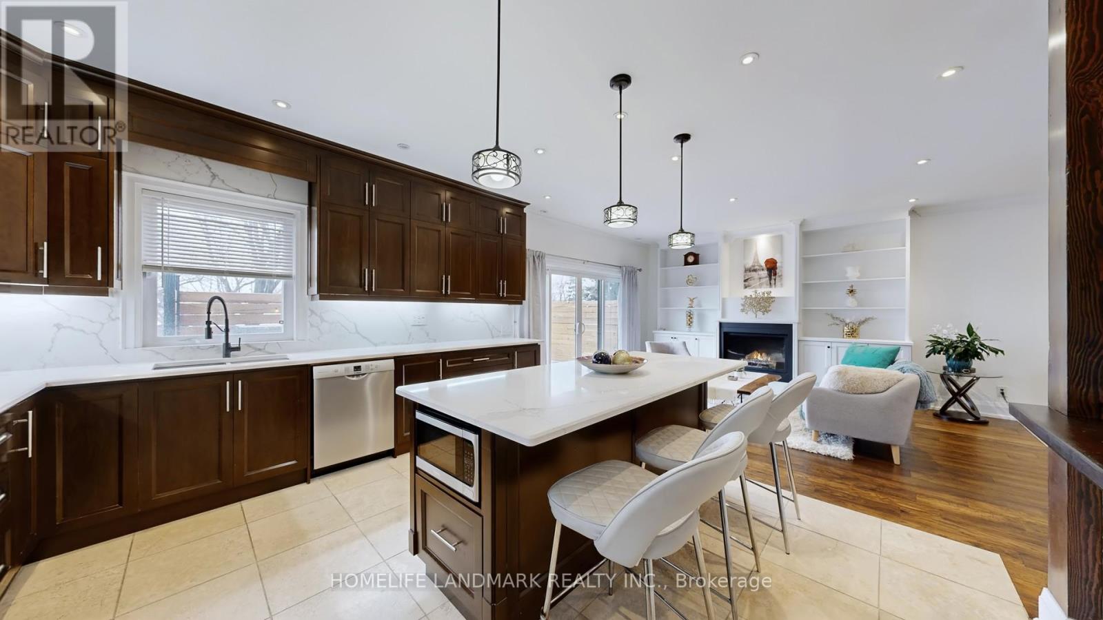 110 Richardson Avenue, Toronto, Ontario  M6M 3S1 - Photo 20 - W12596214