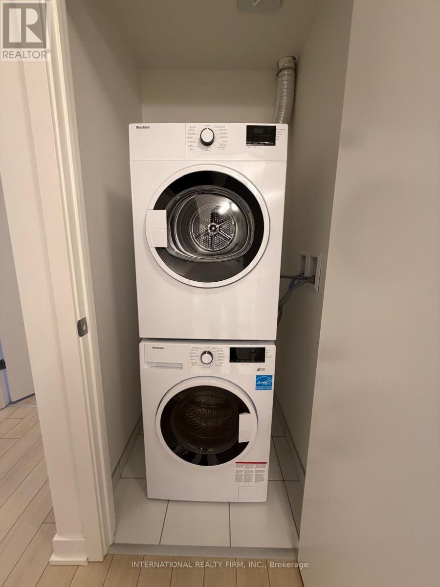 1303 - 3071 Trafalgar Road, Oakville, Ontario  L6H 8C6 - Photo 16 - W12596222