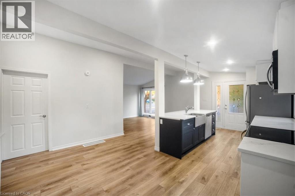 418 Norrie Crescent, Burlington, Ontario  L7L 3S5 - Photo 13 - 40790022