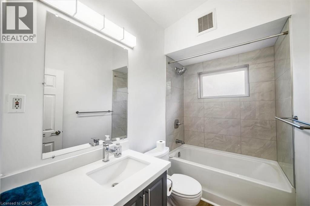 418 Norrie Crescent, Burlington, Ontario  L7L 3S5 - Photo 16 - 40790022