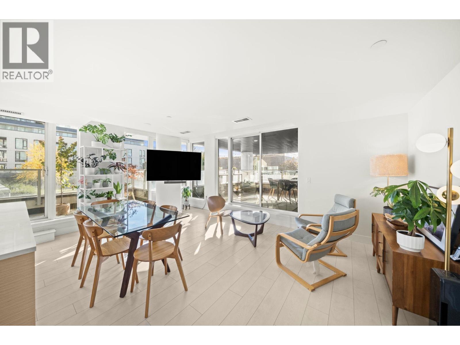 320 3538 Sawmill Crescent, Vancouver, British Columbia  V5S 0J8 - Photo 4 - R3071440