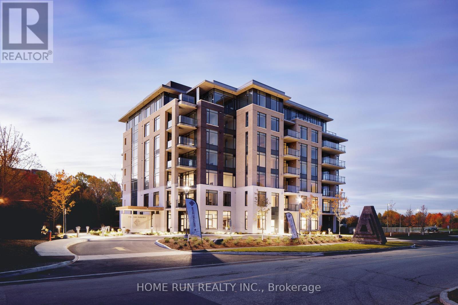 401 - 2 The Parkway Park, Ottawa, Ontario  K2K 0J4 - Photo 1 - X12596268