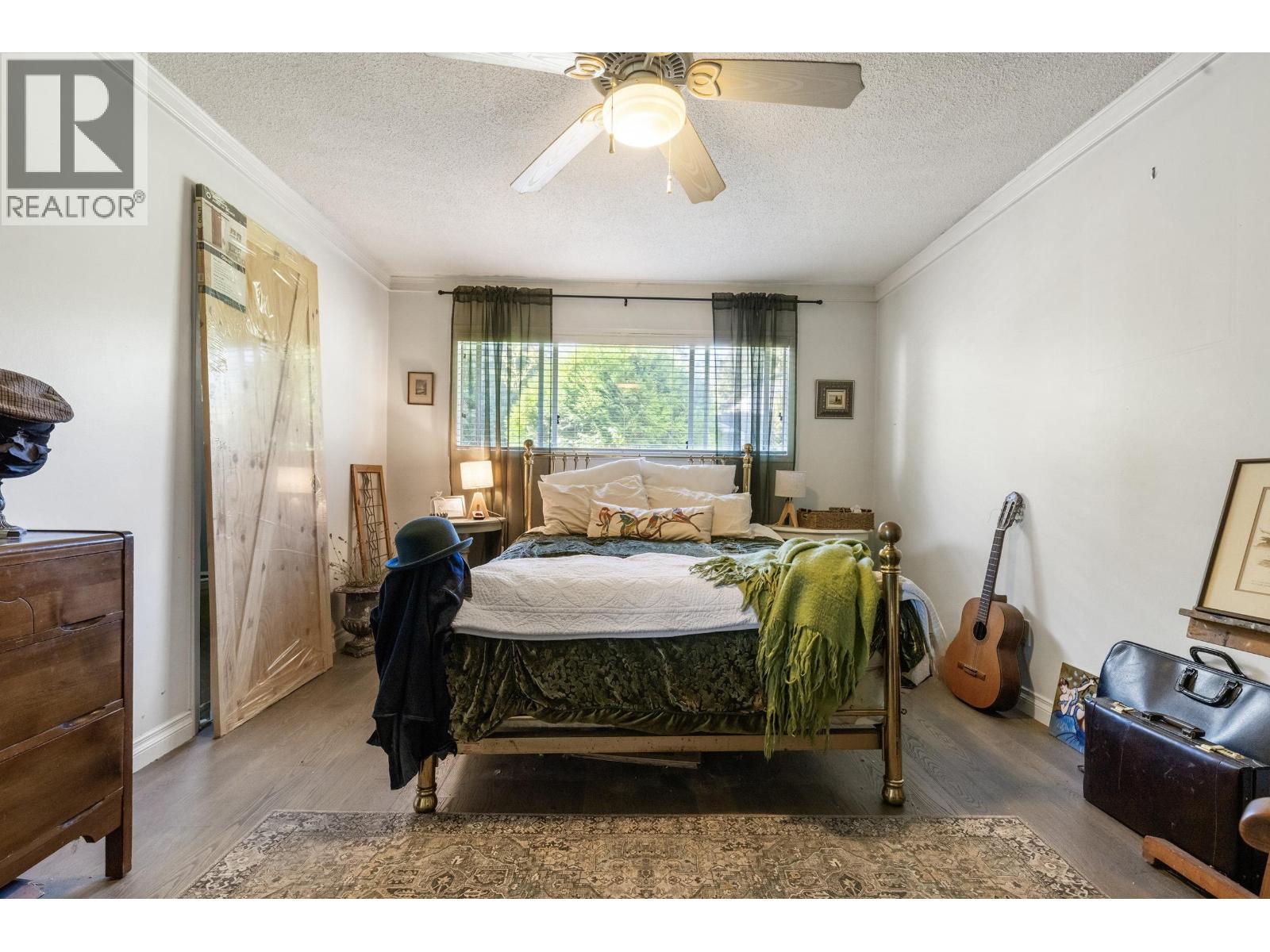 707 Crucil Road, Gibsons, British Columbia  V0N 1V9 - Photo 20 - R3071733