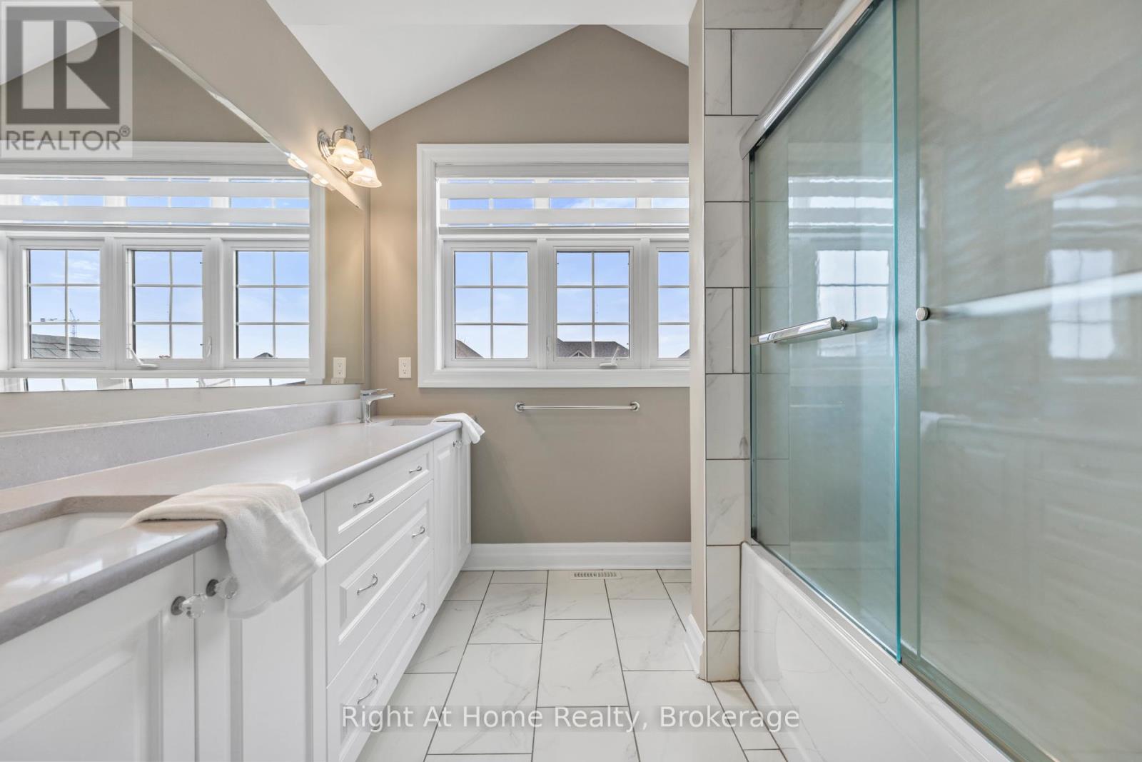 1038 Trailsway Avenue, London South, Ontario  N6K 0J2 - Photo 35 - X12569974