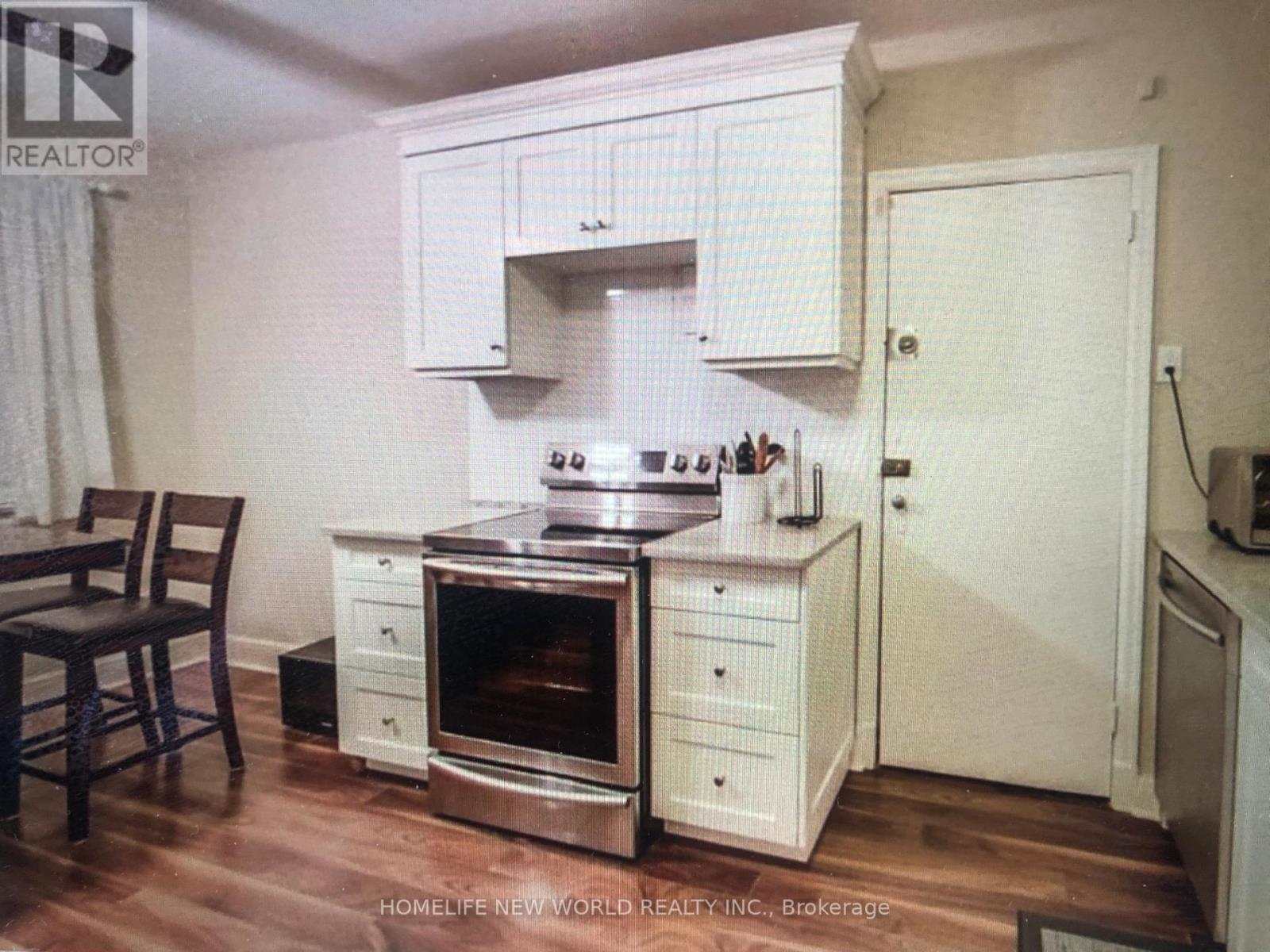 4 - 1217 Avenue Road, Toronto, Ontario  M5N 2G5 - Photo 4 - C12596246