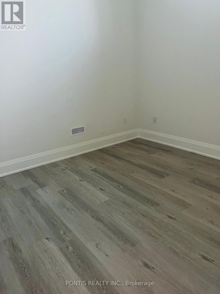 329 Woodgate Pines Drive, Vaughan, Ontario  L4H 3X5 - Photo 5 - N12596234