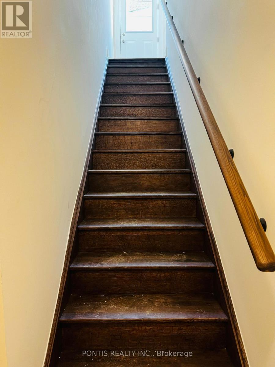 329 Woodgate Pines Drive, Vaughan, Ontario  L4H 3X5 - Photo 7 - N12596234