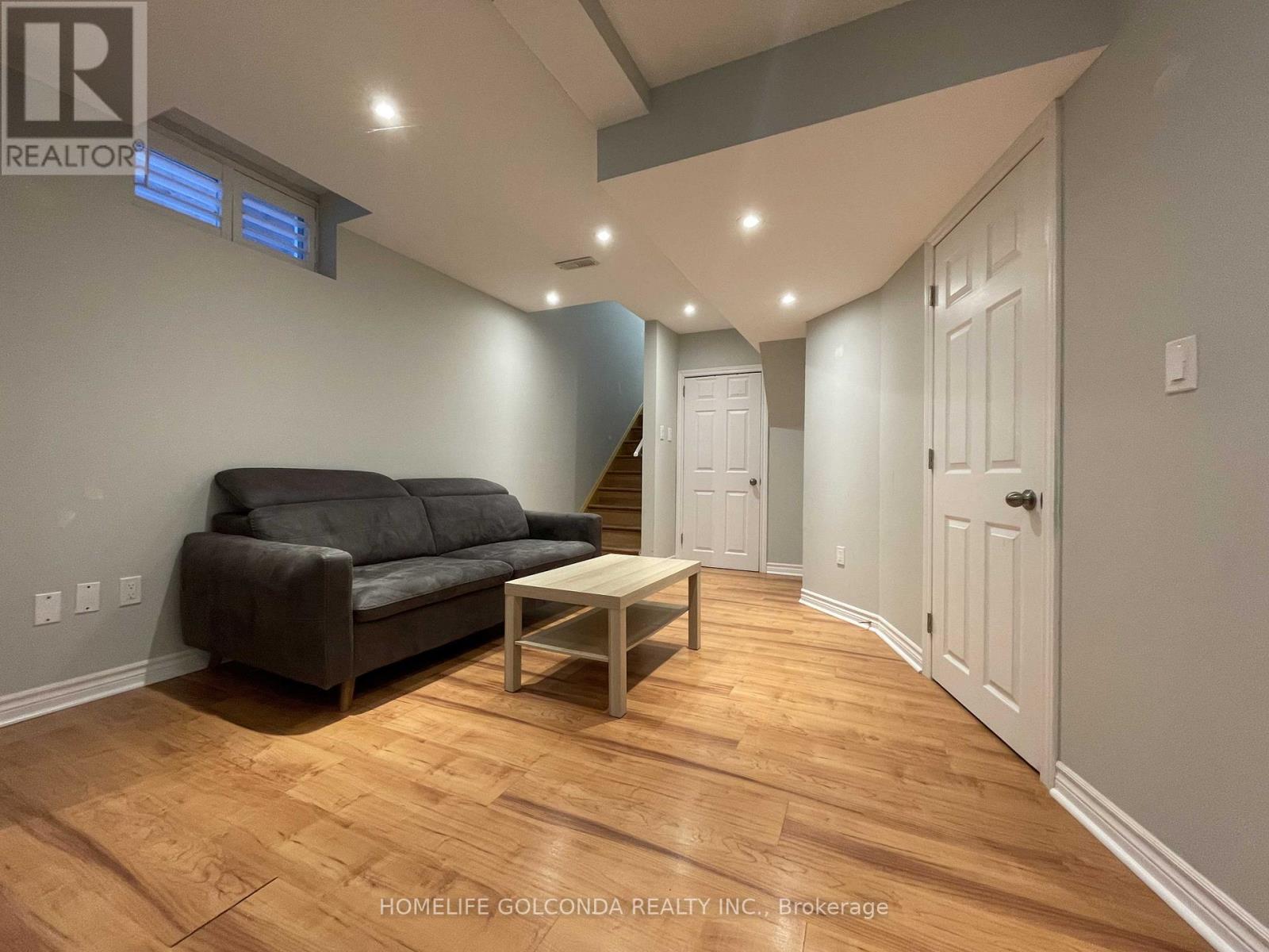 Lower Level - 233 Aspenwood Drive, Newmarket, Ontario  L3X 3L1 - Photo 5 - N12596264