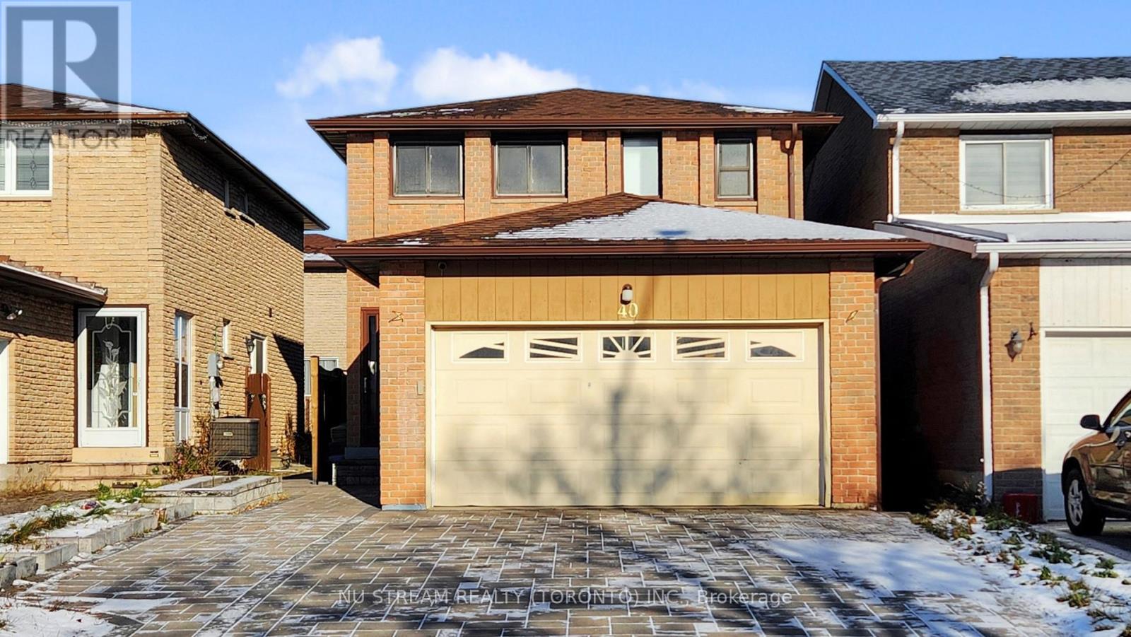 40 Bedale Crescent, Markham, Ontario  L3R 3N7 - Photo 2 - N12596270