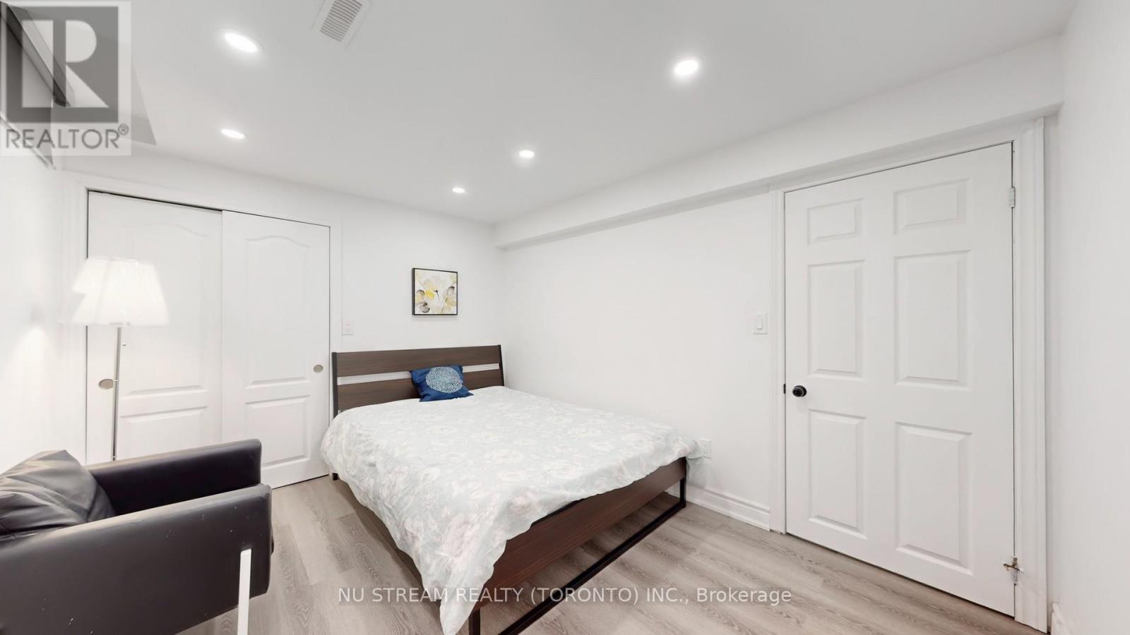 40 Bedale Crescent, Markham, Ontario  L3R 3N7 - Photo 28 - N12596270