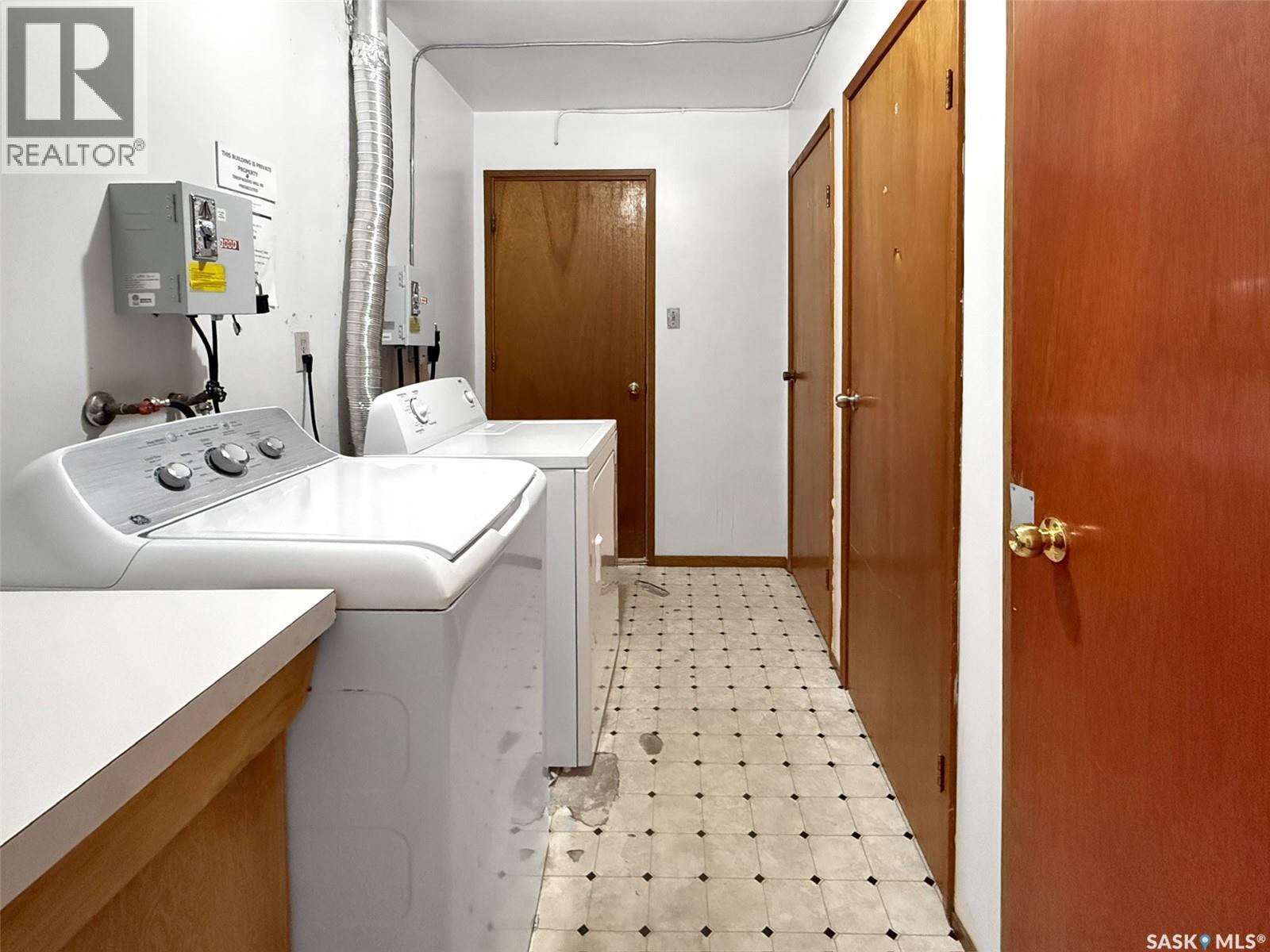 275 Central Avenue S, Swift Current, Saskatchewan  S9H 3G2 - Photo 15 - SK025123