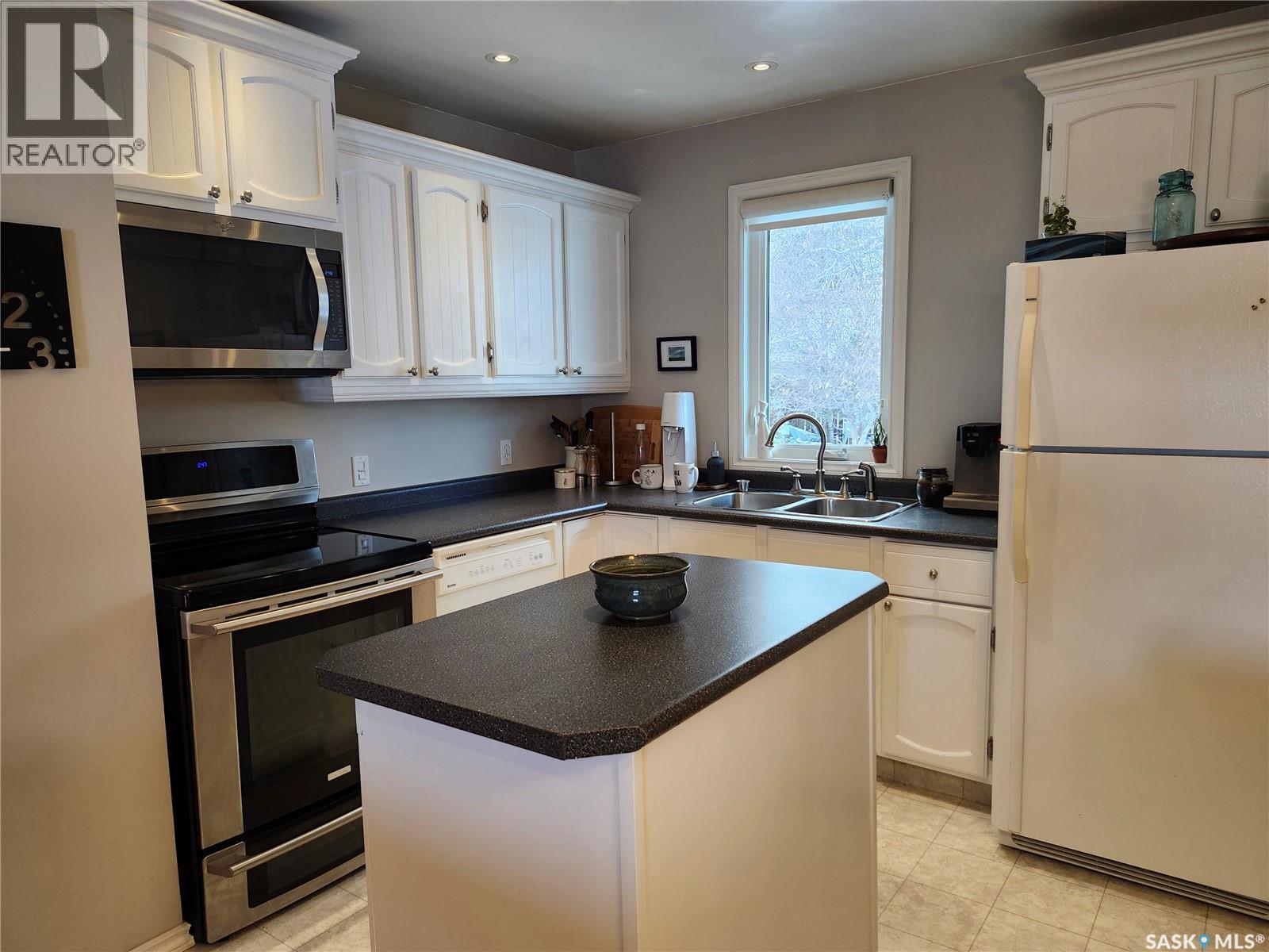 510 Dennis Street, Esterhazy, Saskatchewan  S0A 0X0 - Photo 12 - SK025117