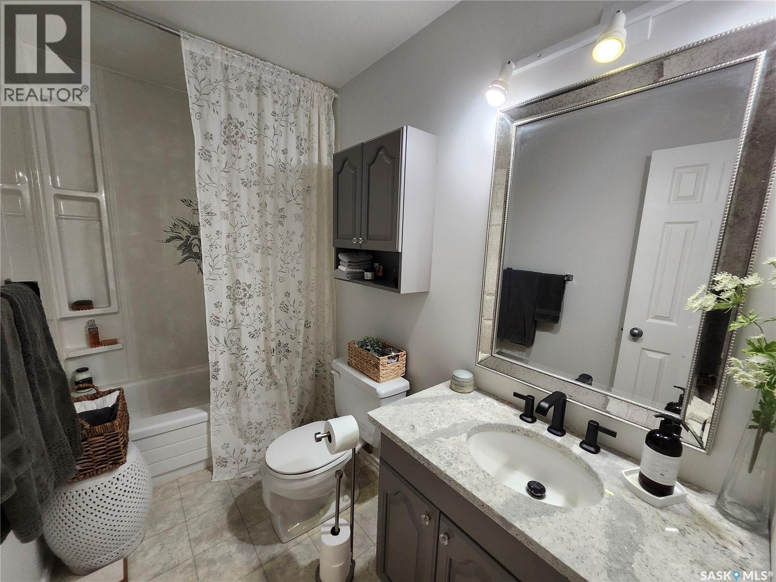 510 Dennis Street, Esterhazy, Saskatchewan  S0A 0X0 - Photo 16 - SK025117