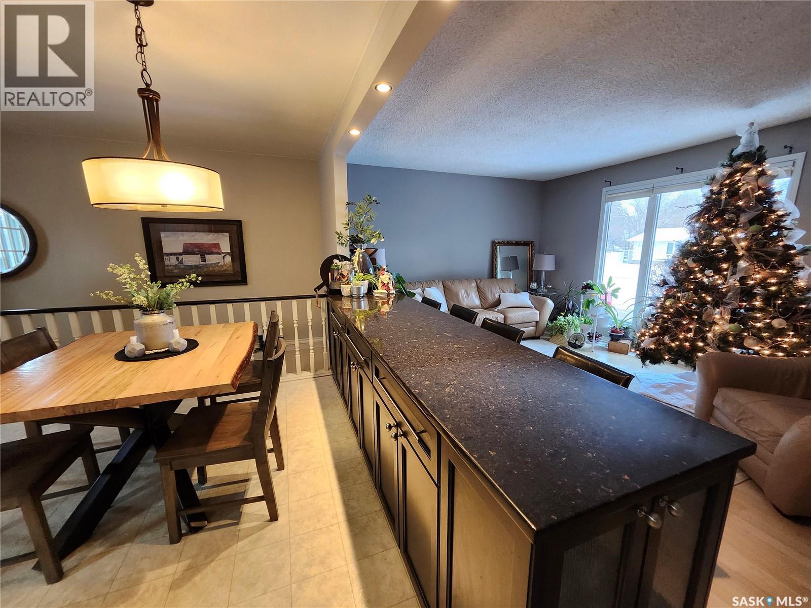 510 Dennis Street, Esterhazy, Saskatchewan  S0A 0X0 - Photo 6 - SK025117