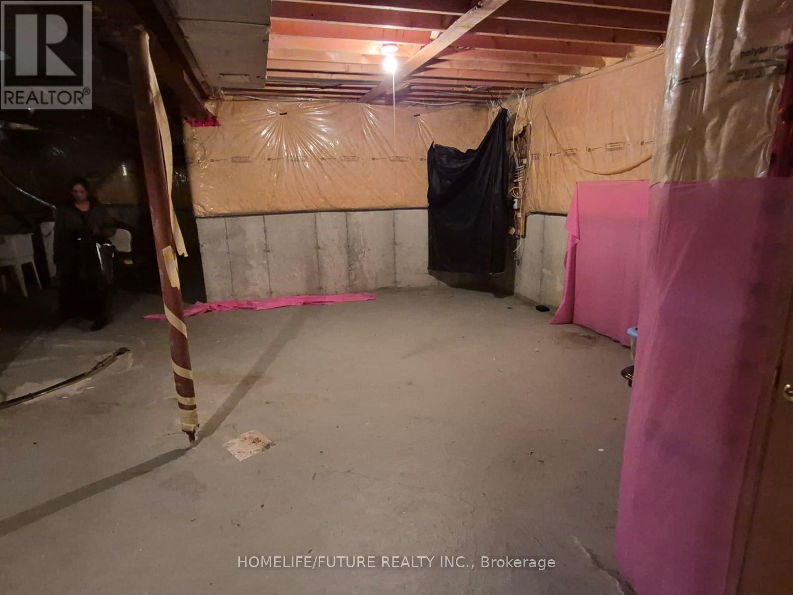 22 Snowcreek Street, Markham, Ontario  L6B 0K5 - Photo 7 - N12592662