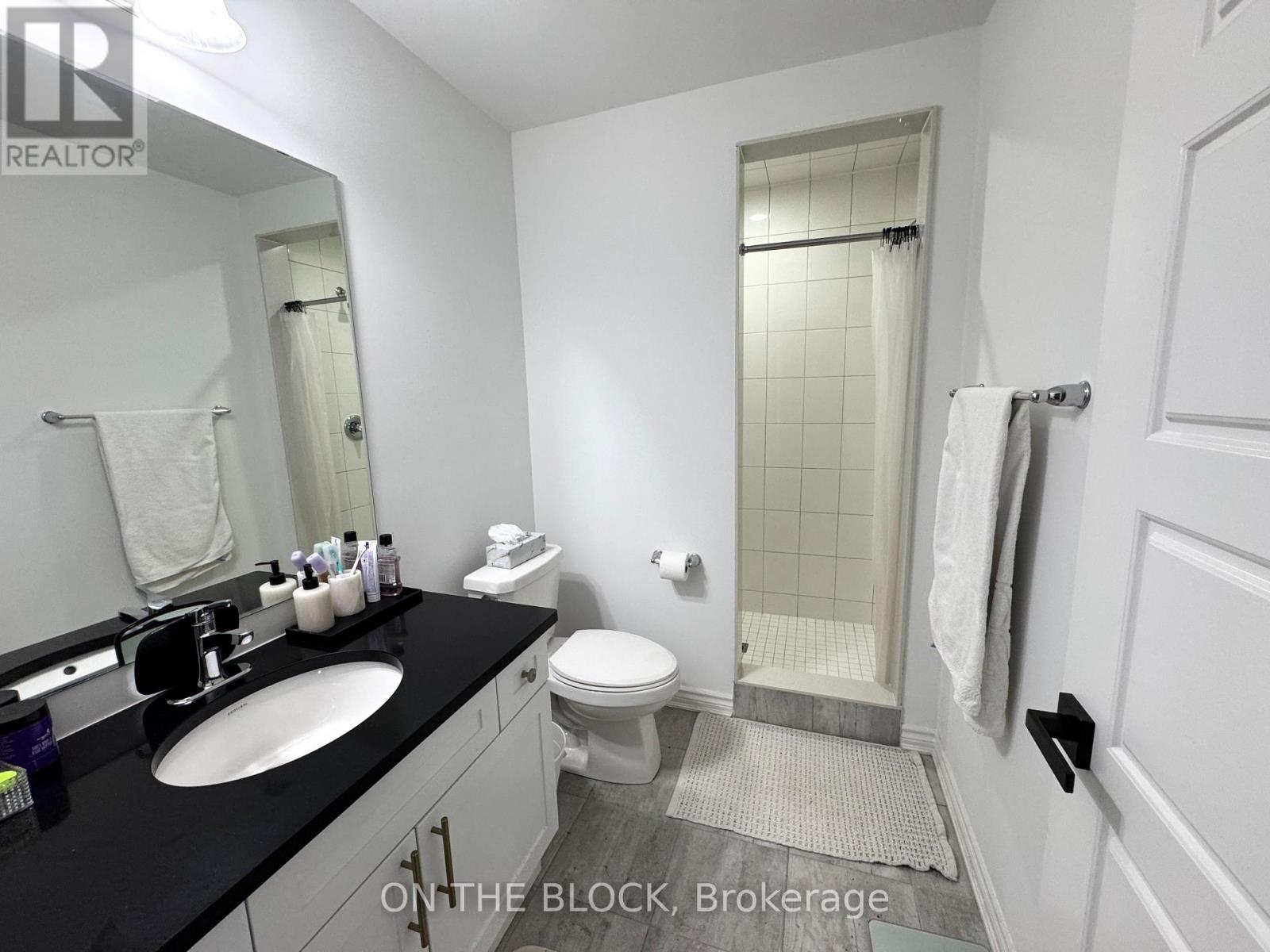 69 Melmar Street, Brampton, Ontario  L7A 5K8 - Photo 15 - W12596282