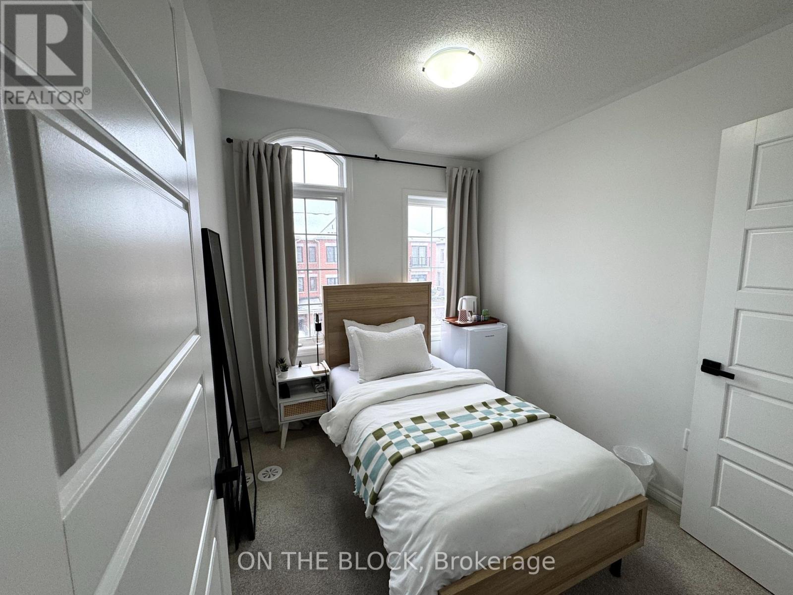 69 Melmar Street, Brampton, Ontario  L7A 5K8 - Photo 20 - W12596282