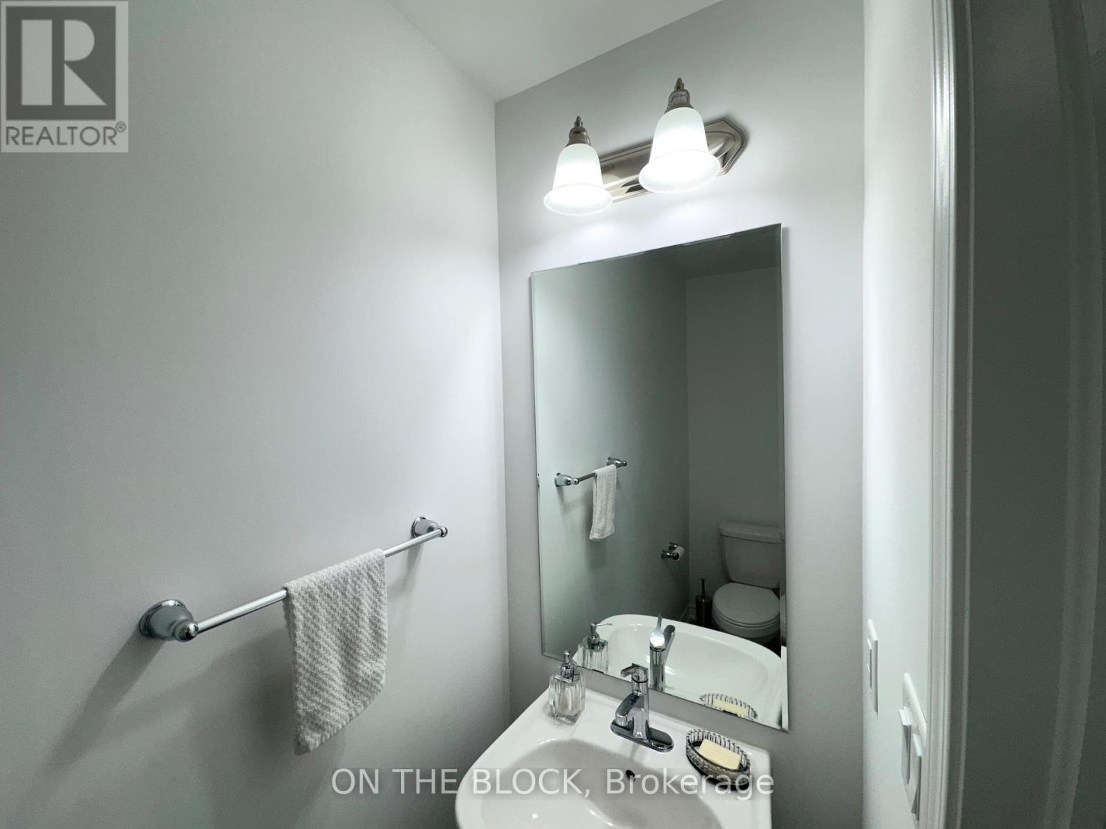 69 Melmar Street, Brampton, Ontario  L7A 5K8 - Photo 22 - W12596282