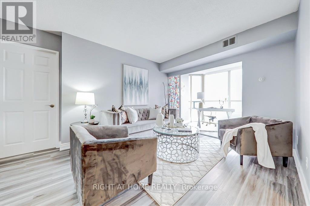 305 - 265 Enfield Place, Mississauga, Ontario  L5B 3Y6 - Photo 13 - W12596292