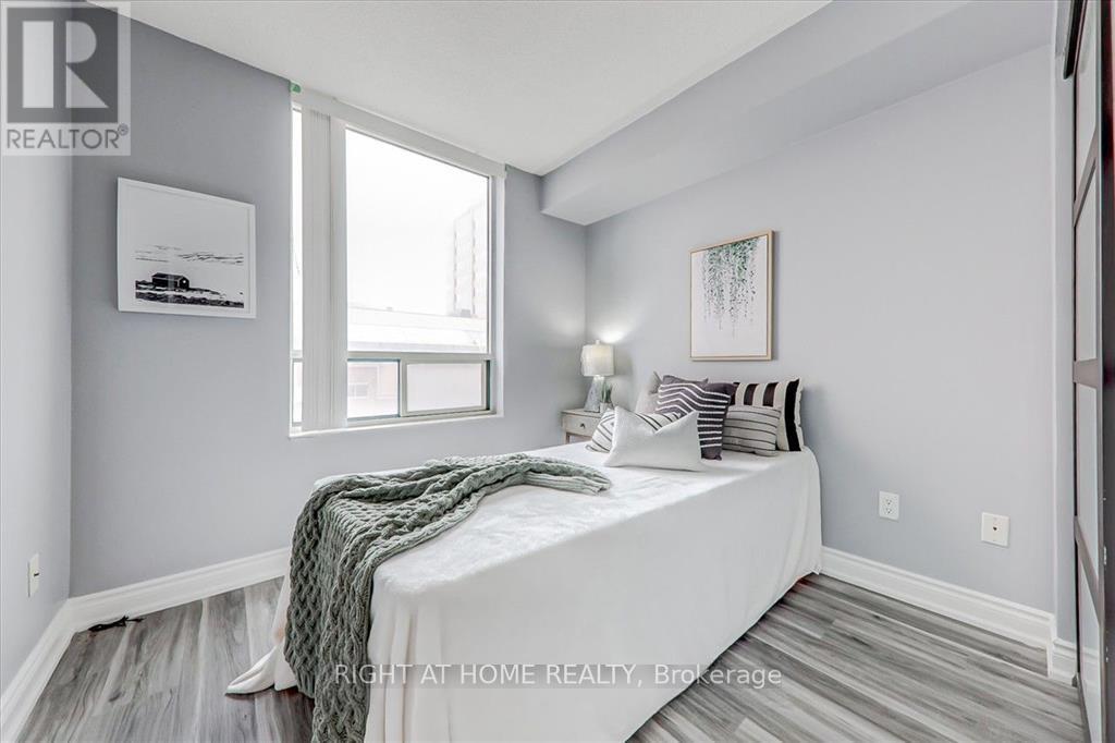 305 - 265 Enfield Place, Mississauga, Ontario  L5B 3Y6 - Photo 20 - W12596292