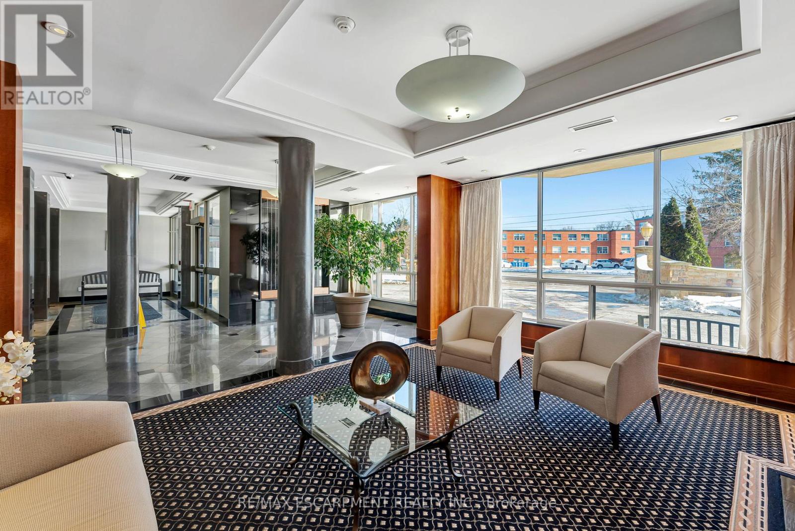 506 - 1770 Main Street W, Hamilton, Ontario L8S 1H1 - Photo 3 - X12596258