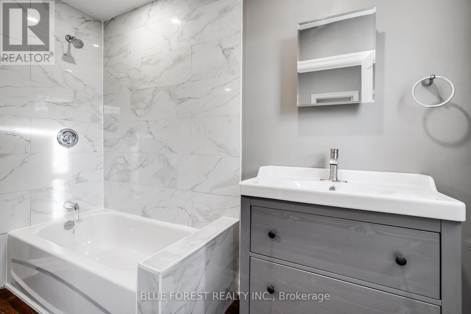 128 Gray Street, Chatham-Kent, Ontario  N7M 1T2 - Photo 19 - X12596312