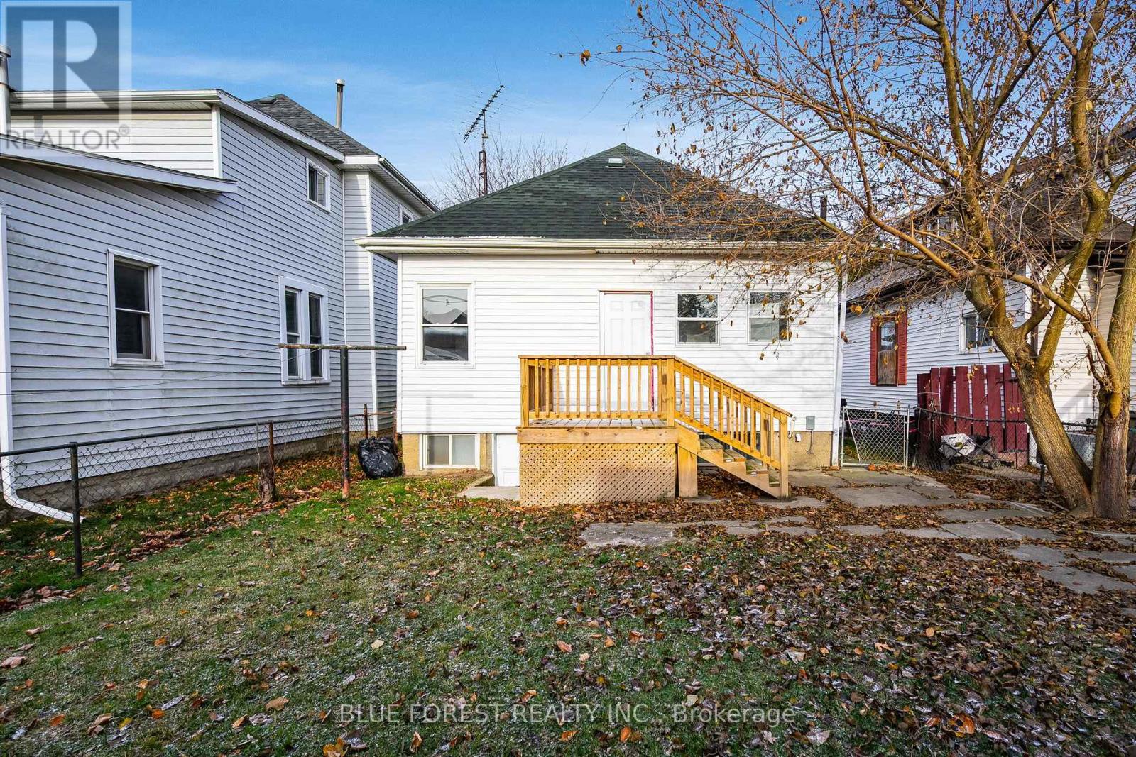 128 Gray Street, Chatham-Kent, Ontario  N7M 1T2 - Photo 29 - X12596312