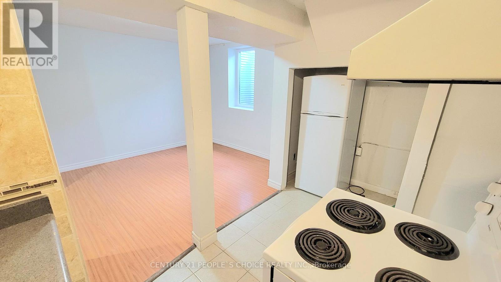 Basement - 23 Bruce Beer Drive, Brampton, Ontario L6V 2W7 - Photo 11 - W12588942