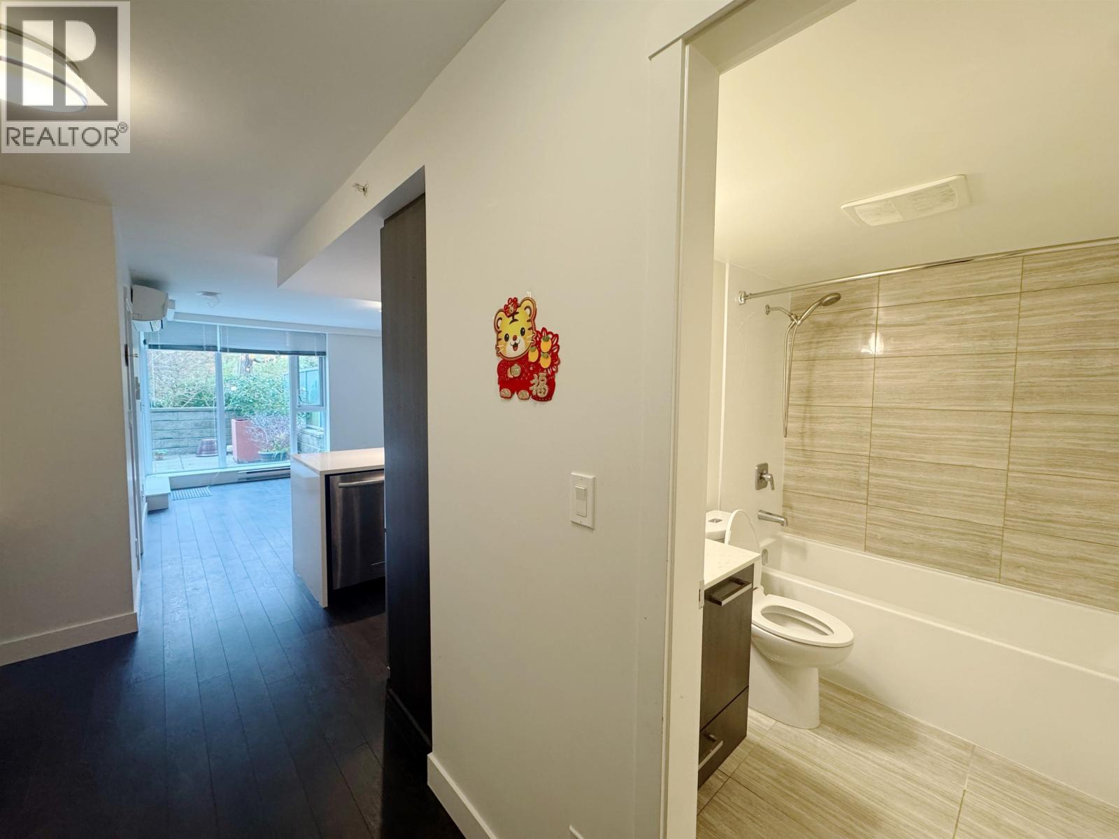 8288 Granville Avenue, Richmond, British Columbia  V6Y 0H6 - Photo 6 - R3071749