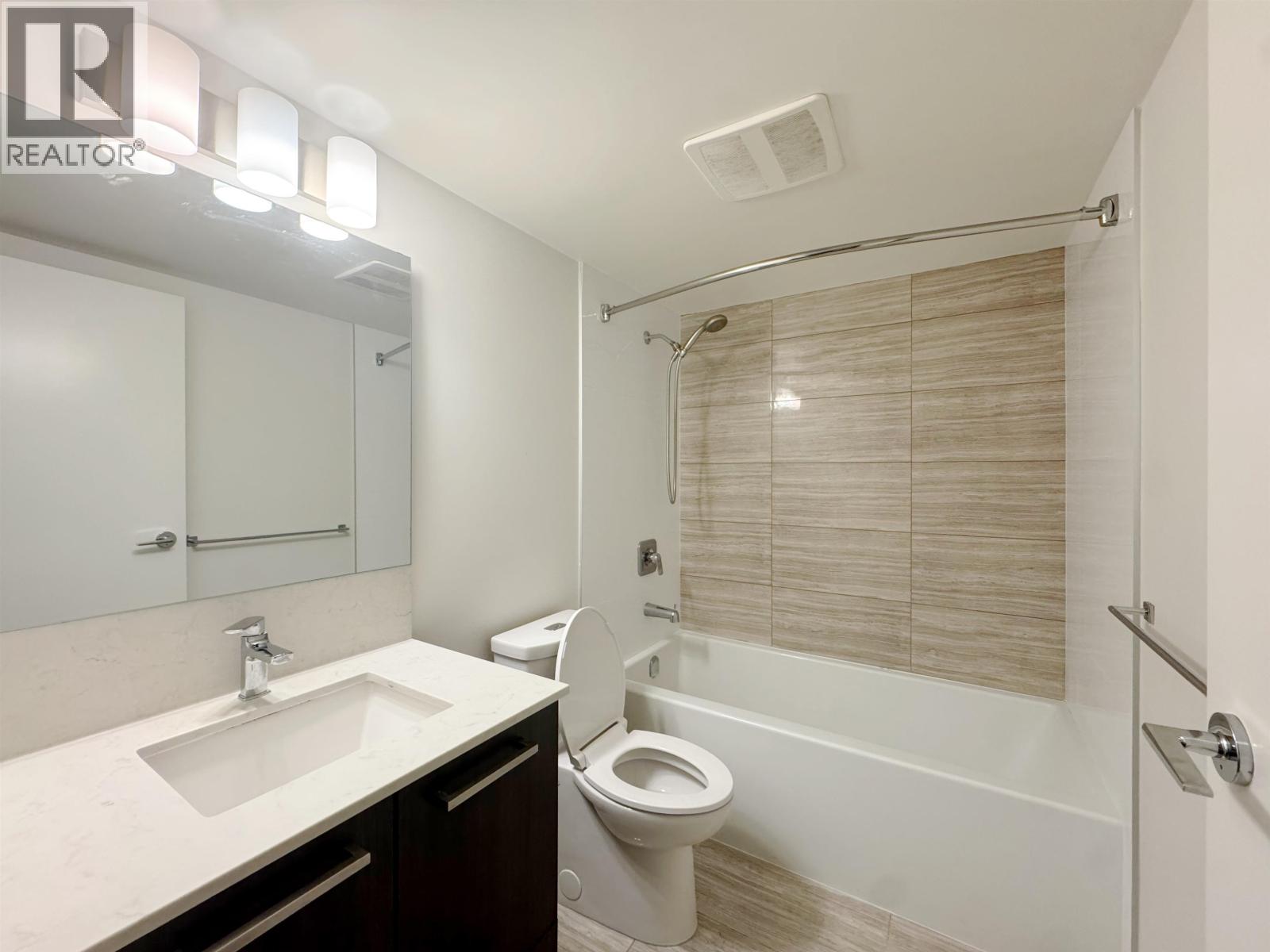 8288 Granville Avenue, Richmond, British Columbia  V6Y 0H6 - Photo 9 - R3071749