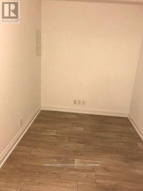 1006 - 7890 Bathurst Street S, Vaughan, Ontario  L4J 0J8 - Photo 4 - N12596302