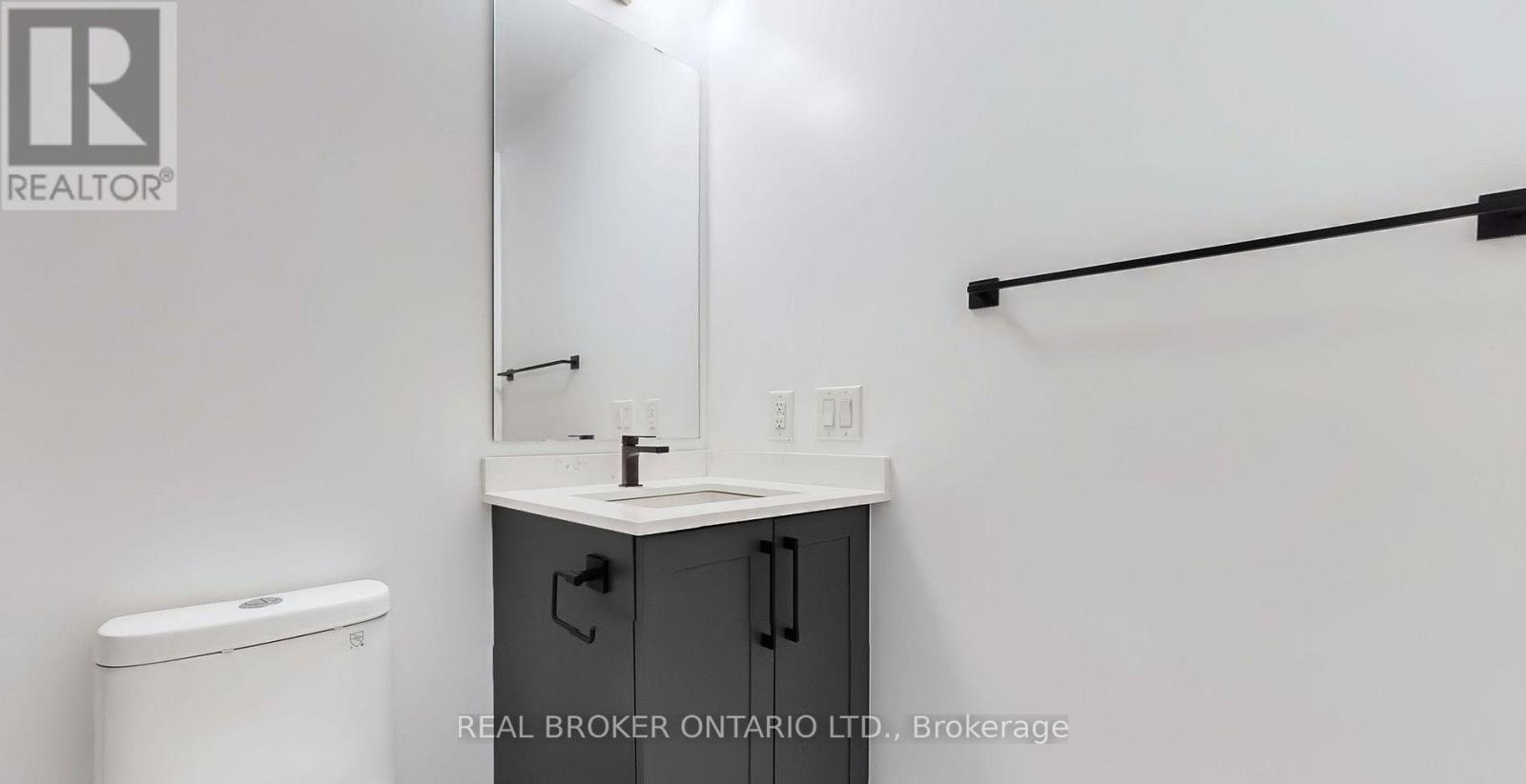 647 - 2450 Old Bronte Road, Oakville, Ontario L6M 5P6 - Photo 7 - W12596288