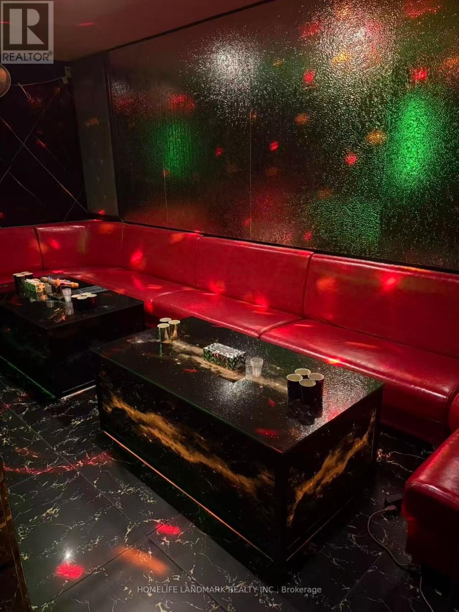 689 Oxford St W, London North, Ontario N6H 1V1 - Photo 11 - X12596216