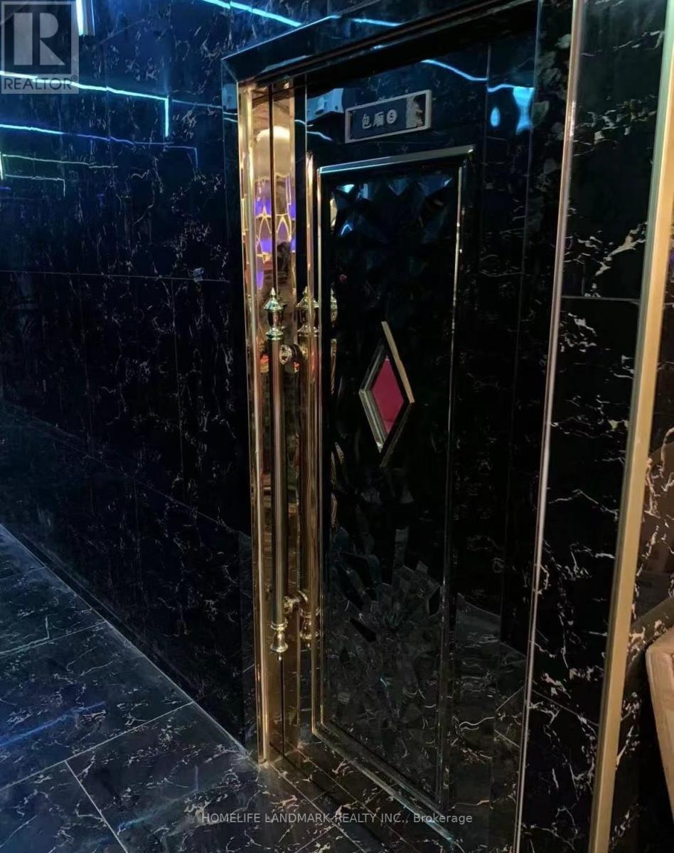 689 Oxford St W, London North, Ontario  N6H 1V1 - Photo 5 - X12596216