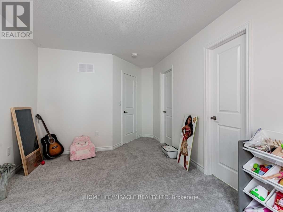 1957 Don White Court, Oshawa, Ontario  L1K 1A1 - Photo 25 - E12560836