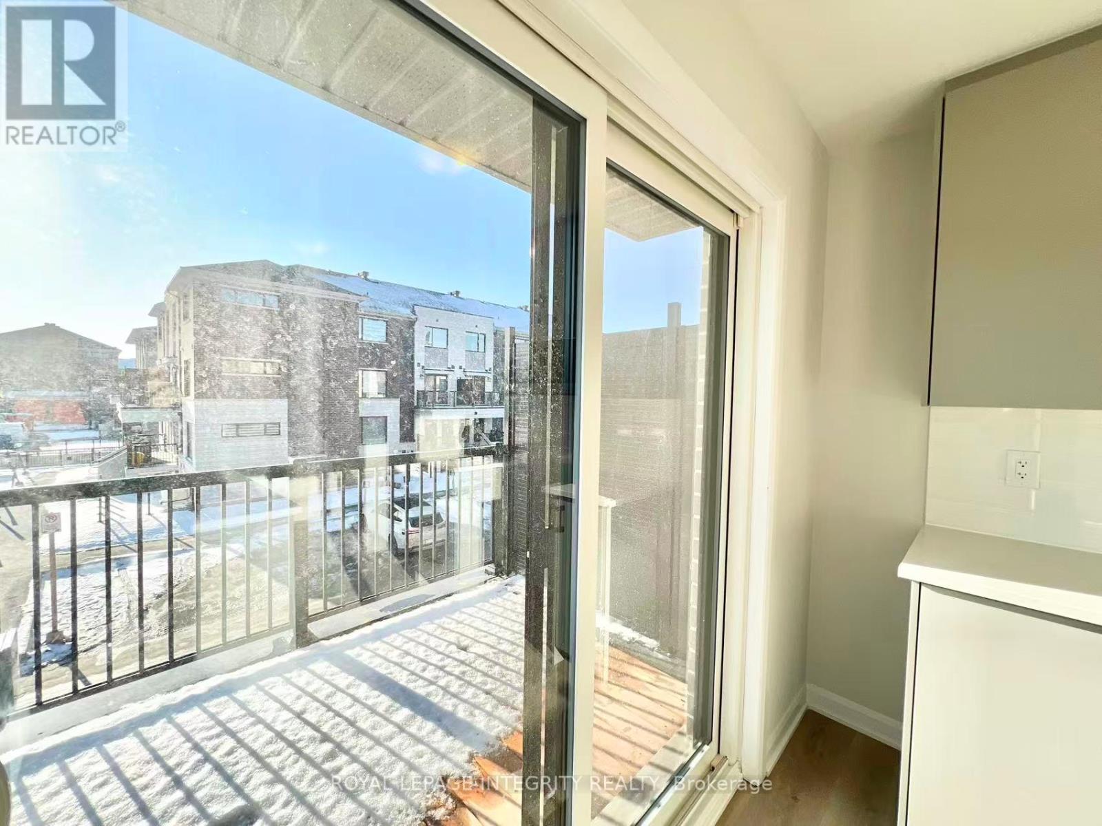 1118 Creekway Private, Ottawa, Ontario  K2T 0S9 - Photo 11 - X12596278