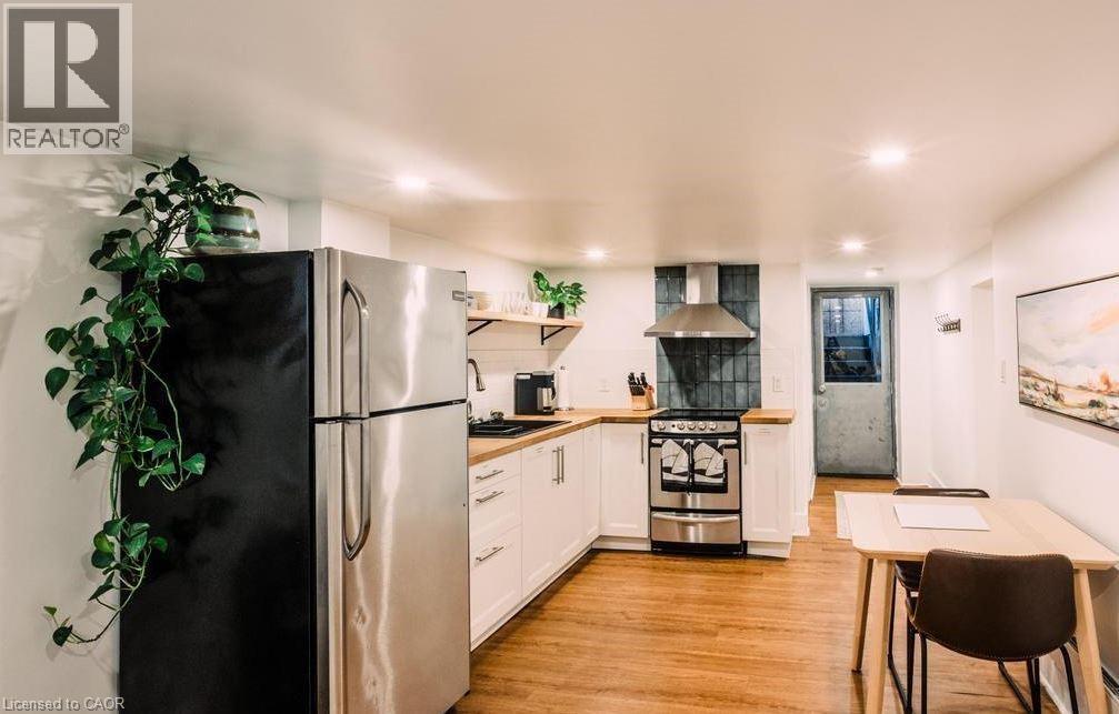 47 EAGLE Avenue, Brantford, Ontario