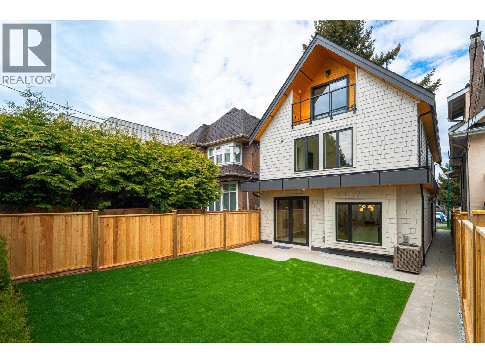 968 W 17TH AVENUE, Vancouver, British Columbia