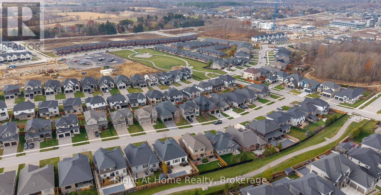 1038 Trailsway Avenue, London South, Ontario  N6K 0J2 - Photo 47 - X12569974